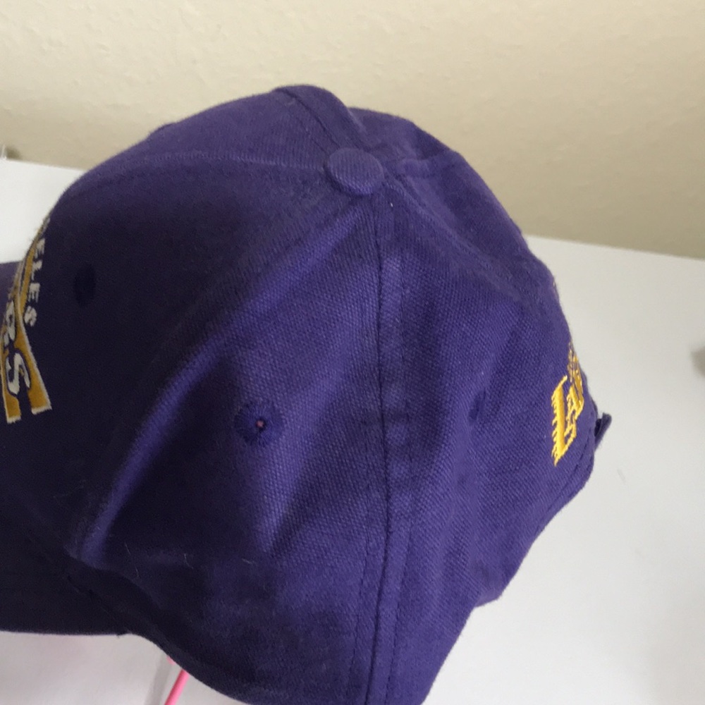 Los Angeles Lakers Adjustable Basketball Caps. Good Condition. - Picture 7 of 9